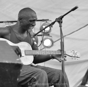 Cedric Burnside at N MS Hill Country Picnic 2010